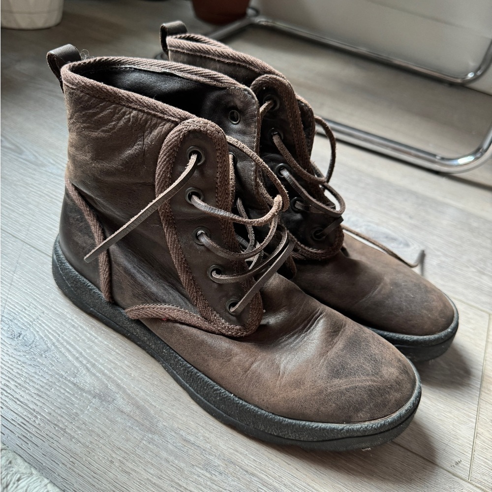Moncler, Leather Boots, size 41